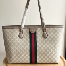 Gucci Shopping Bags